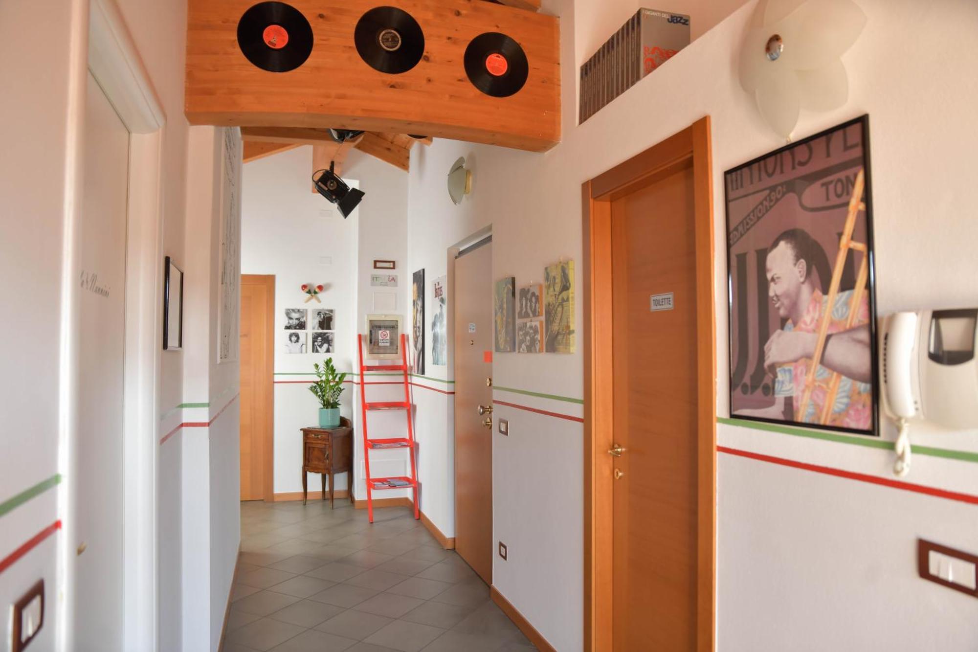 Made In Italy Hotel Bergamo Exterior photo